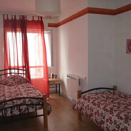 Apartamento Enorme Precioso En La Mejor Zona De Apartment